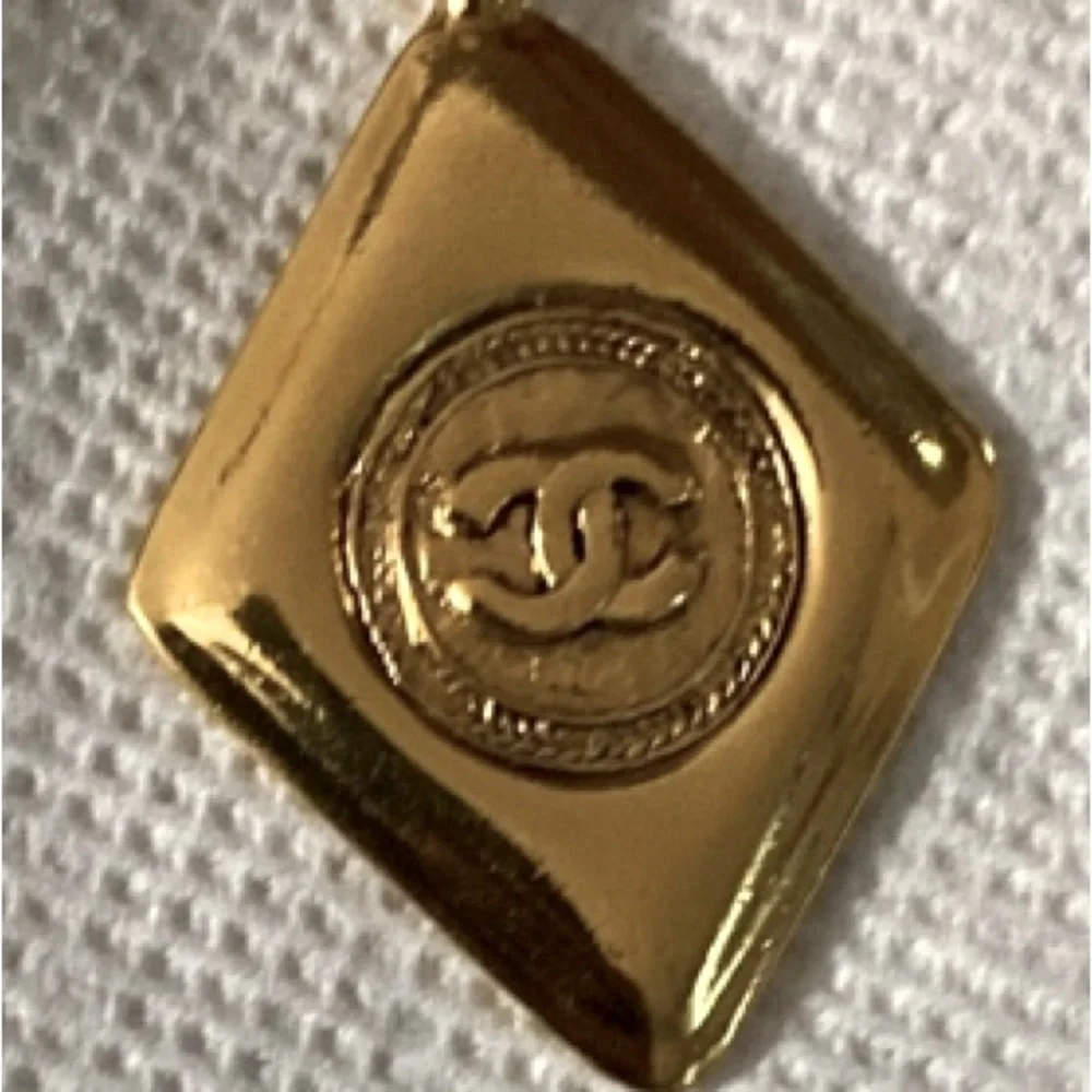 CHANEL Vintage Diamond Shaped Gold Tone/plated Coco Mark Necklace EUC - Has COA